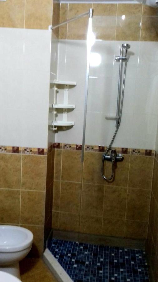 Seaside Deluxe Apartment Durrës 外观 照片
