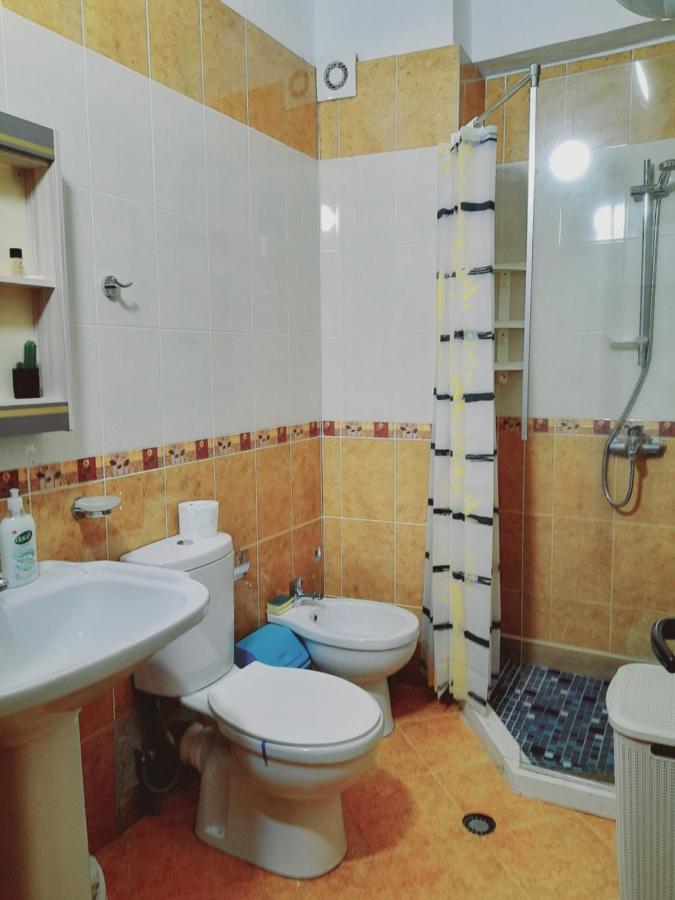 Seaside Deluxe Apartment Durrës 外观 照片