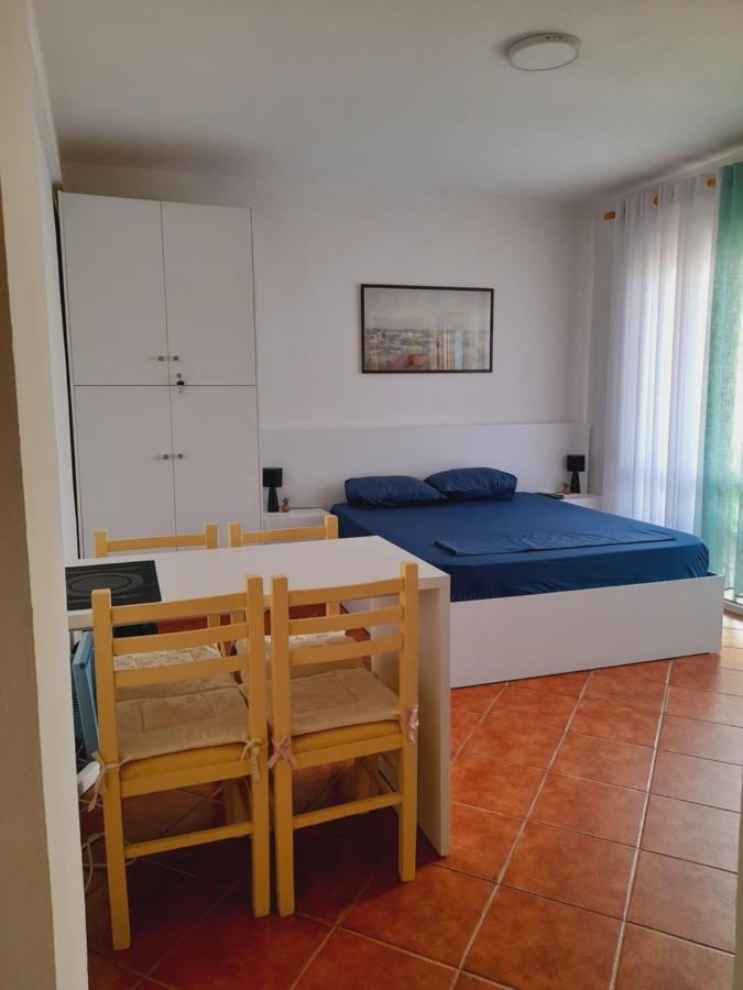 Seaside Deluxe Apartment Durrës 外观 照片