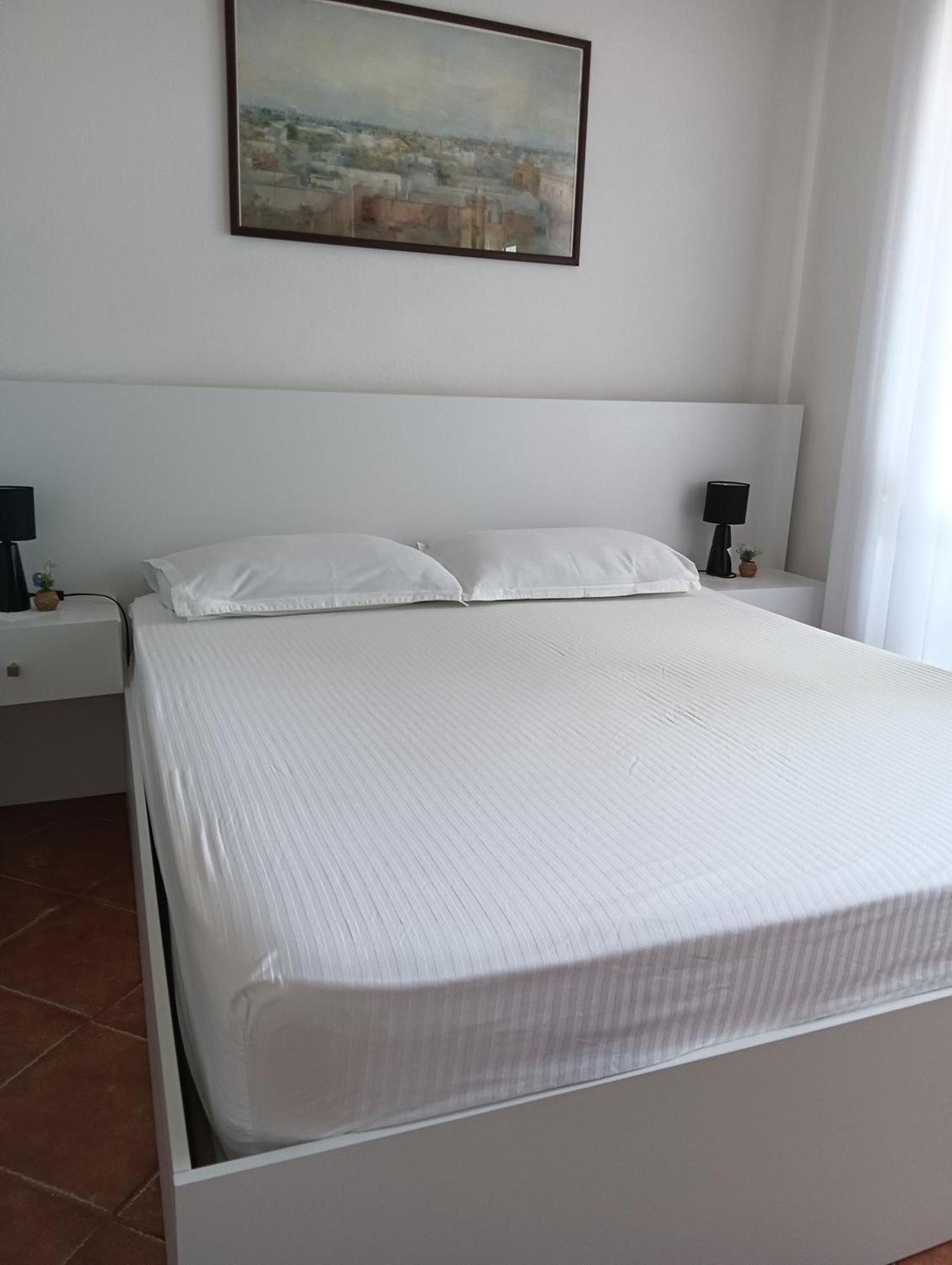 Seaside Deluxe Apartment Durrës 外观 照片